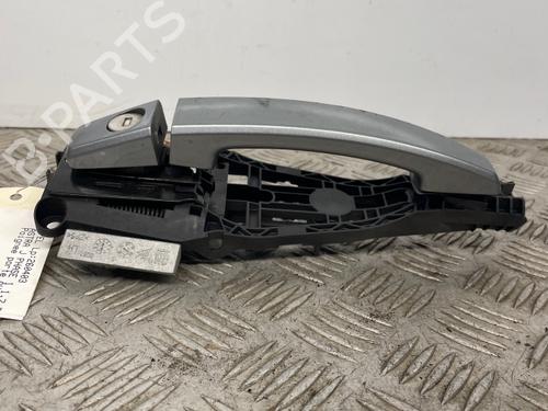 front-left-exterior-door-handle-opel-astra-j-p10-2009-2010-2011-2012-2013-2014-2015-2016-40250692 main image
