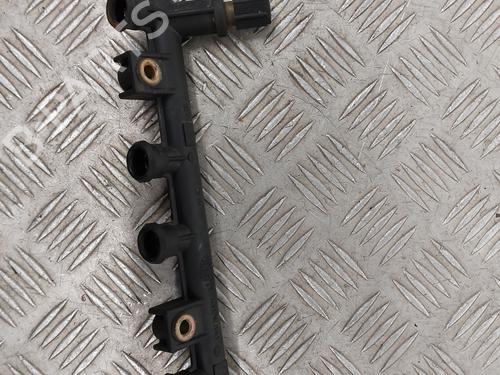 Injection rail FIAT PUNTO (188_) 1.2 60 (188.030, .050, .130, .150, .230, .250) | BP27584742M98 
