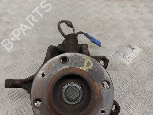 Used Right front steering knuckle PEUGEOT 2008 I (CU_) 1.2 VTi (82 hp) 23748671