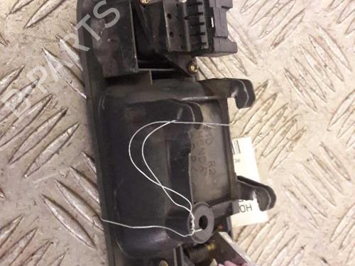 Højre bagtil invendig håndtag HONDA CR-V I (RD) 2.0 16V 4WD (RD1, RD3) (147 hp) 23713751