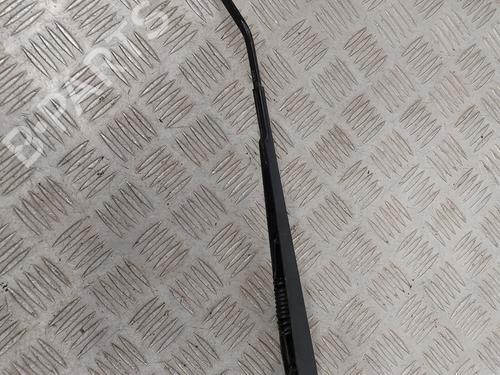 front-windshield-wiper-arm-suzuki-swift-iv-fz-nz-2010-25910762 main image