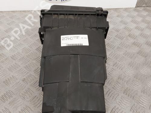 Used Air filter box PEUGEOT 206 Hatchback (2A/C) 1.9 D (69 hp) 23660016