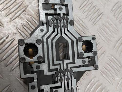 Used Lamp holder RENAULT SCÉNIC I MPV (JA0/1_, FA0_) 1.6 (JA00, JA16, JA15, JA19, JA1V, JA2B, JA2C, JA0B,... (107 hp) 23659455