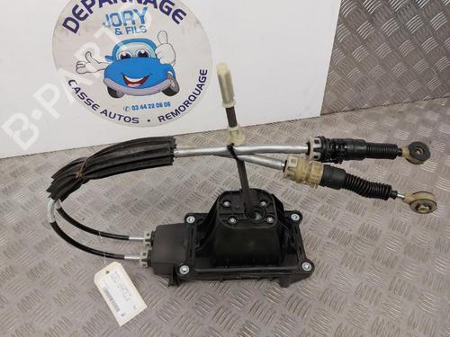 Used Gear lever RENAULT CLIO IV (BH_) 1.2 16V (73 hp) 23744999