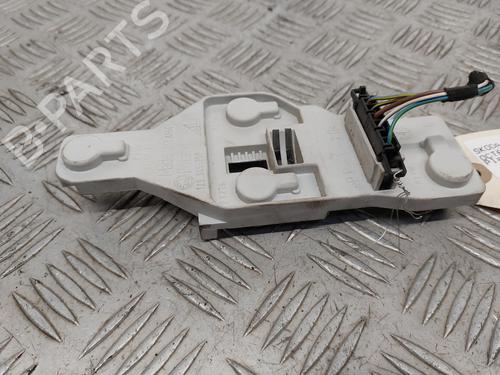 Used Lamp holder Lamp holder SKODA OCTAVIA II Combi (1Z5) 1.9 TDI (105 hp) 31644733 31644733