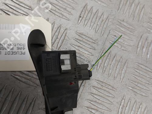 Used Warning switch Warning switch PEUGEOT 406 (8B) 1.8 16V (116 hp) 23745194 23745194