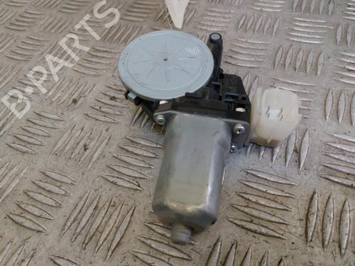 Used Right rear window motor NISSAN X-TRAIL II (T31) 2.0 dCi 4x4 (150 hp) 23725066