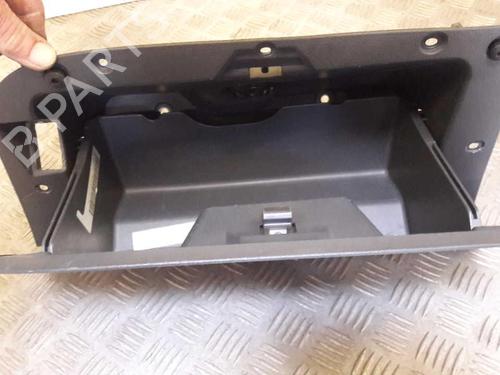 Used Glove box SEAT IBIZA IV ST (6J8, 6P8) 1.6 TDI (90 hp) 23724216
