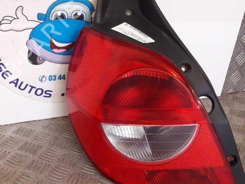 left-taillight-renault-clio-iii-br01-cr01-2005-2006-2007-2008-2009-2010-2011-2012-2013-2014-23658403 main image