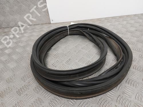 Rubber door seal RENAULT MEGANE III Grandtour (KZ0/1) 1.5 dCi (KZ09, KZ0D, KZ1G, KZ29, KZ14, KZ1W, KZ10, KZ1F,... | BP29336376C142 