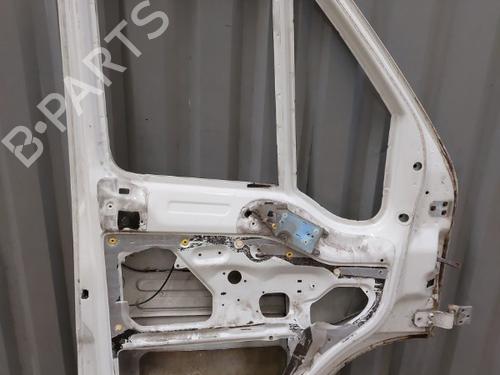 Left front door PEUGEOT BOXER Van (244) 2.8 HDi | BP23746968C2 