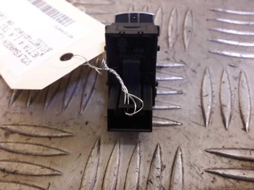 Used Right rear window switch Right rear window switch VW JETTA IV (162, 163, AV3, AV2) 1.4 TSI Hybrid (170 hp) 23724143 23724143