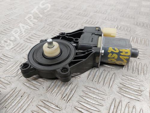 Used Right front window motor Right front window motor FORD FIESTA VI (CB1, CCN) 1.6 TDCi (95 hp) 31802528 31802528