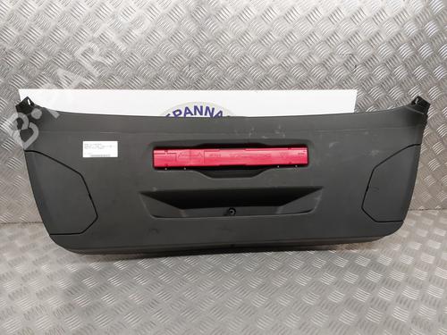 Used Boot lining BMW 1 (F40) 116 d (116 hp) 23747571