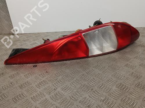 Used Right taillight FORD MONDEO III Turnier (BWY) 1.8 16V (110 hp) 32404560