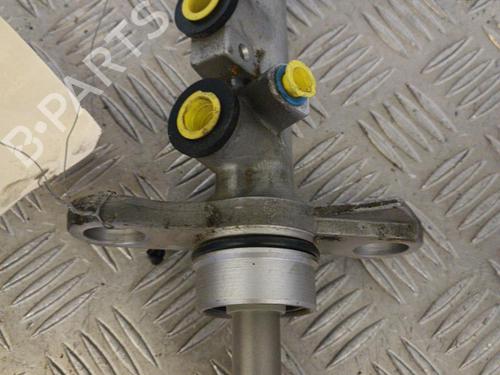 Used Brake master cylinder Brake master cylinder RENAULT MEGANE II (BM0/1_, CM0/1_) 1.9 dCi (BM0G, CM0G) (120 hp) 23714407 23714407