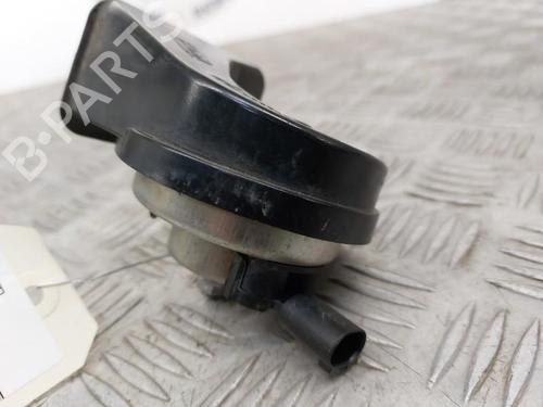 horn-bmw-3-e90-2004-2005-2006-2007-2008-2009-2010-2011-2012-23744654 main image