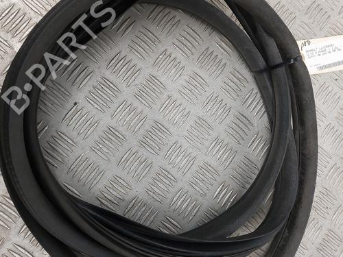 Rubber door seal RENAULT CLIO III (BR0/1, CR0/1) 1.6 16V (BR09, BR0T, CR09, CR0T) | BP29323514C142 