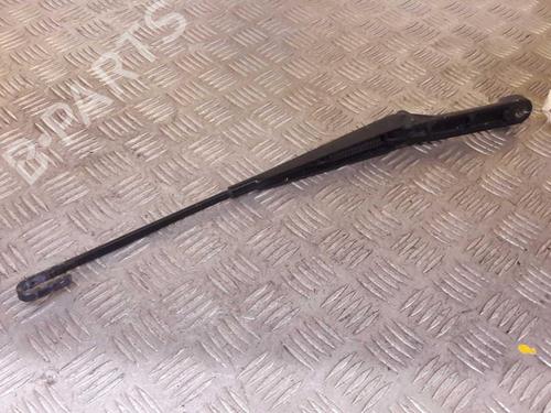 Used Front windshield wiper arm MERCEDES-BENZ M-CLASS (W163) ML 400 CDI (163.128) (250 hp) 23724715