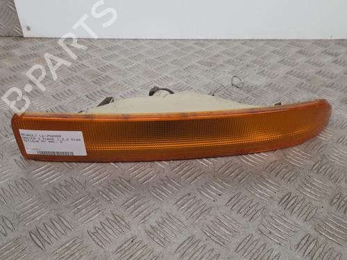 Used Right front indicator RENAULT MASTER II Platform/Chassis (ED/HD/UD) 2.2 dCI 90 (ED0G, ED0N, HD0G, HD0N, HD1G, HD1N, UD0G,... (90 hp) 30922186
