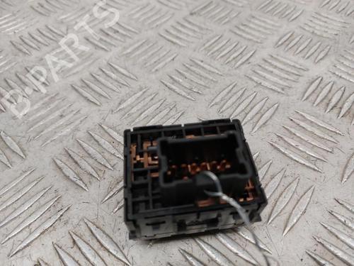 Used Mirror switch Mirror switch NISSAN NAVARA NP300 (D40) 2.5 dCi 4WD (171 hp) 23743644 23743644