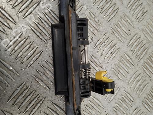 tailgate-handle-kia-sorento-i-jc-2002-2003-2004-2005-2006-2007-2008-2009-2010-2011-36219854 main image