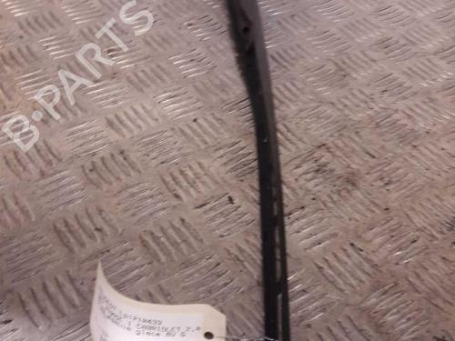 Used Front windshield wiper arm PEUGEOT 307 CC (3B) 2.0 16V (140 hp) 23717837
