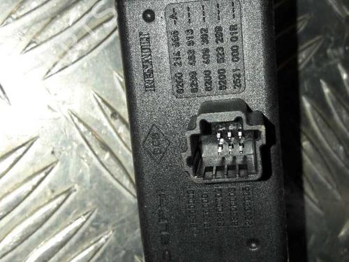 Used Warning switch Warning switch RENAULT CLIO III Grandtour (KR0/1_) 1.5 dCi (KR0F) (86 hp) 23716083 23716083