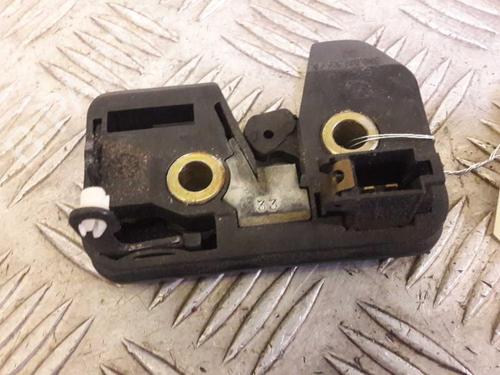 Tailgate lock VW POLO III (6N1) 60 1.4 | BP23734260C101 