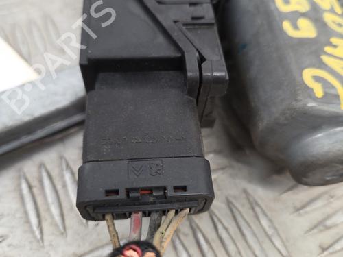 Front left window mechanism RENAULT LAGUNA II (BG0/1_) 1.9 dCi | BP30805780C22