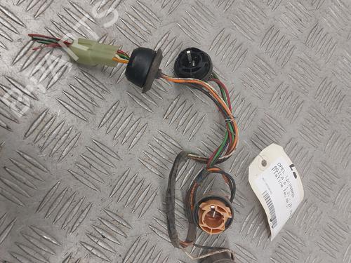 Lampeholder OPEL AGILA A (H00) 1.2 16V (F68) (75 hp) 23747673