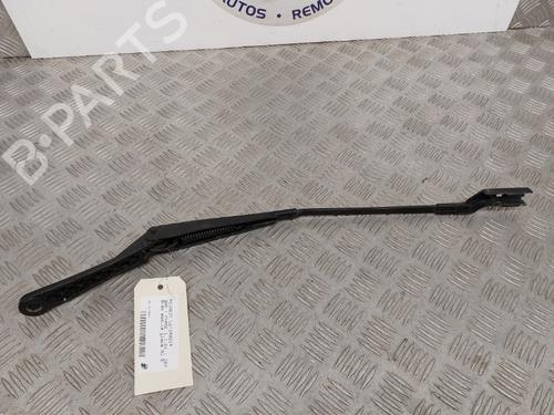 Used Front windshield wiper arm PEUGEOT 308 I (4A_, 4C_) 1.6 16V (120 hp) 23746136