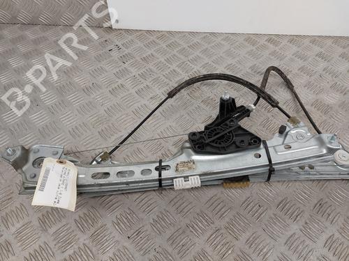 Rudehejsemekanisme ventre foran RENAULT MEGANE IV Hatchback (B9A/M/N_) 1.6 dCi 130 (B9A4) (130 hp) 31064633