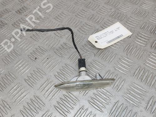 Used Right front indicator BMW 5 (E60) 520 i (170 hp) 24403619