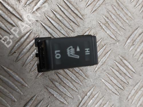 Interruttore Interruttore NISSAN QASHQAI II (J11, J11_) 1.6 dCi (130 hp) 33842021 33842021