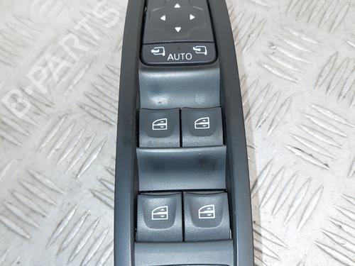 Used Left front window switch RENAULT MEGANE IV Hatchback (B9A/M/N_) 1.6 dCi 130 (B9A4) (130 hp) 31060353