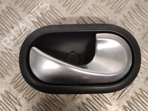 Used Front right interior door handle RENAULT MEGANE II Estate (KM0/1_) 1.5 dCi (KM16, KM1E) (106 hp) 23734969
