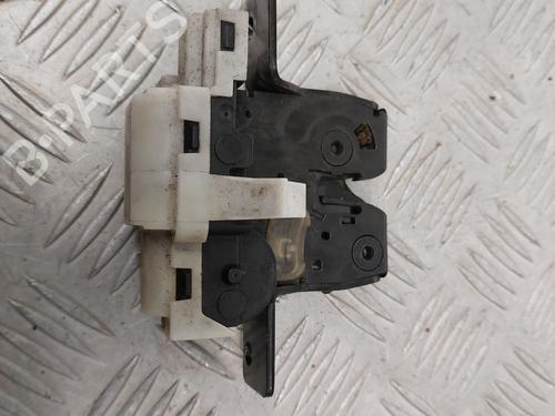 Achterklepslot RENAULT CLIO III (BR0/1, CR0/1) 1.5 dCi (C/BR0G, C/BR1G) (68 hp) 23660151