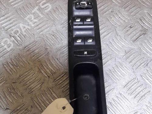 Used Left front window switch PEUGEOT 307 (3A/C) 1.6 16V (109 hp) 23657344