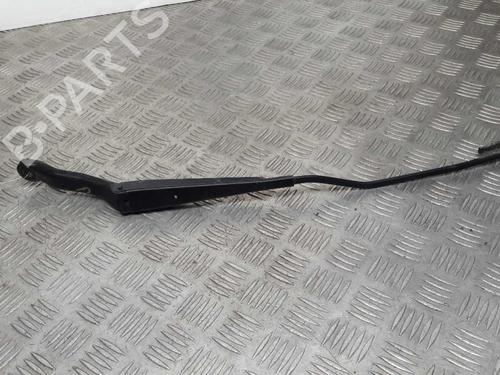Front windshield wiper arm PEUGEOT 206 Hatchback (2A/C) 1.4 i | BP23735271C143 