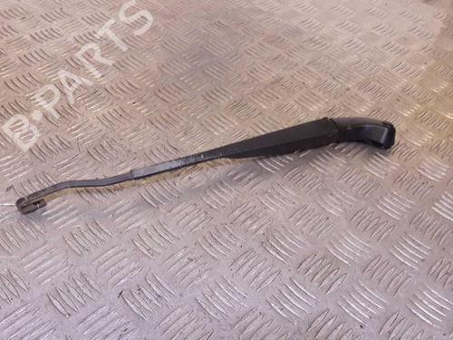 Used Front windshield wiper arm MINI MINI (R50, R53) One D (75 hp) 23717595