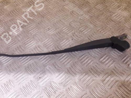 Used Front windshield wiper arm FIAT SEICENTO / 600 (187_) 1.1 (187AXB, 187AXB1A, 187AXC1A02) (54 hp) 23733546