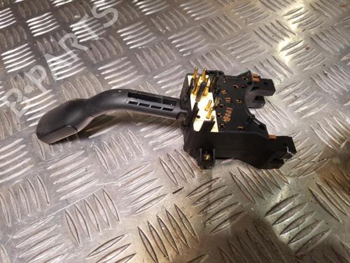 Used Steering column stalk AUDI A4 B5 (8D2) 1.9 TDI (90 hp) 23715980
