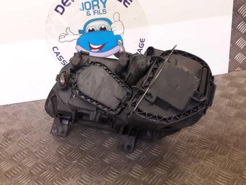 Right headlight VW TOURAN (1T1, 1T2) 2.0 TDI 16V | BP23728196C29 