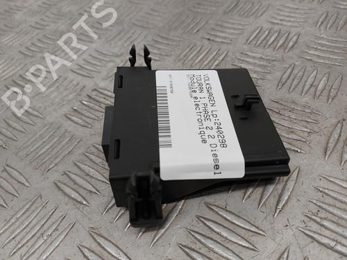 Electronic module VW TOURAN (1T1, 1T2) 2.0 TDI 16V | BP23748130M83 - Image 2