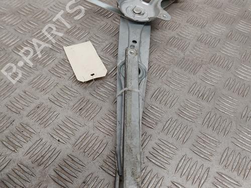 Used Rear left window mechanism Rear left window mechanism TOYOTA COROLLA Verso (ZER_, ZZE12_, R1_) 2.2 D-4D (AUR10_, AUR10R) (177 hp) 30409649 30409649