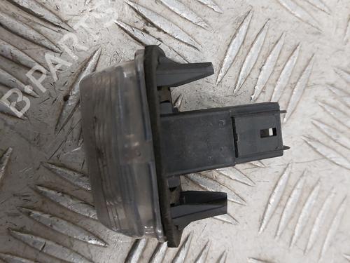 Licence plate light PEUGEOT 5008 (0U_, 0E_) 2.0 HDi 150 / BlueHDi 150 | BP31184018I40