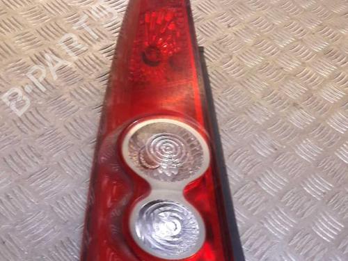 Used Left taillight FORD FIESTA V (JH_, JD_) 1.4 16V (80 hp) 23656272