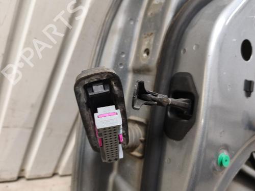 right-front-door-opel-astra-j-p10-2009-2010-2011-2012-2013-2014-2015-2016-40250673 main image