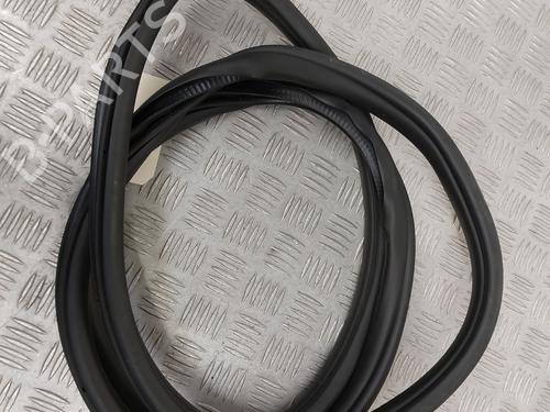 rubber-door-seal-bmw-1-f40-2019-23660003 main image